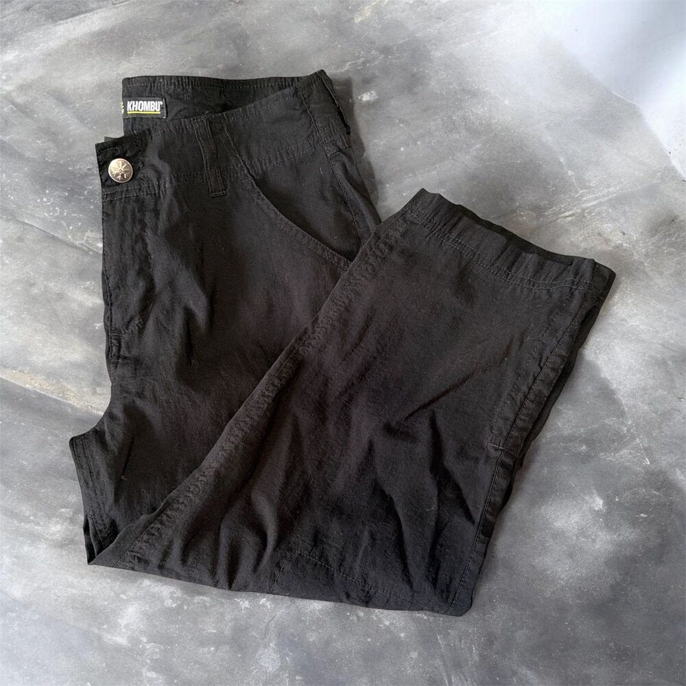 Women’s Capris Black Size SM